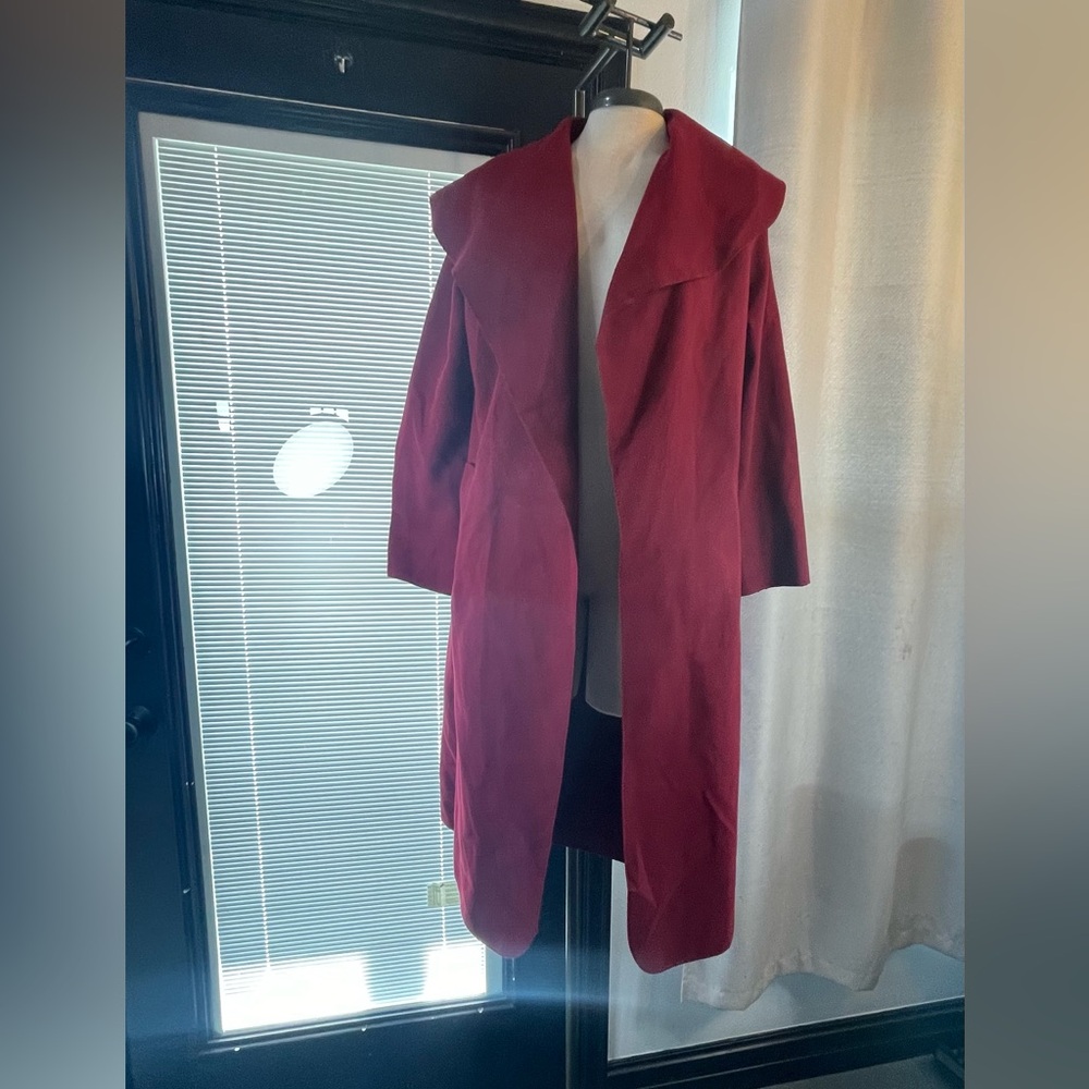 Chic Burgundy Women's Trench Coat